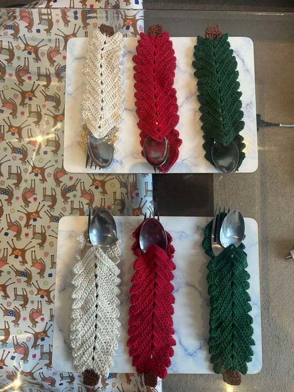 Crocheted Christmas Tree Cutlery Holders – Set of 6