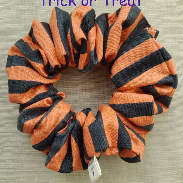 'Trick or Treat' Scrunchie