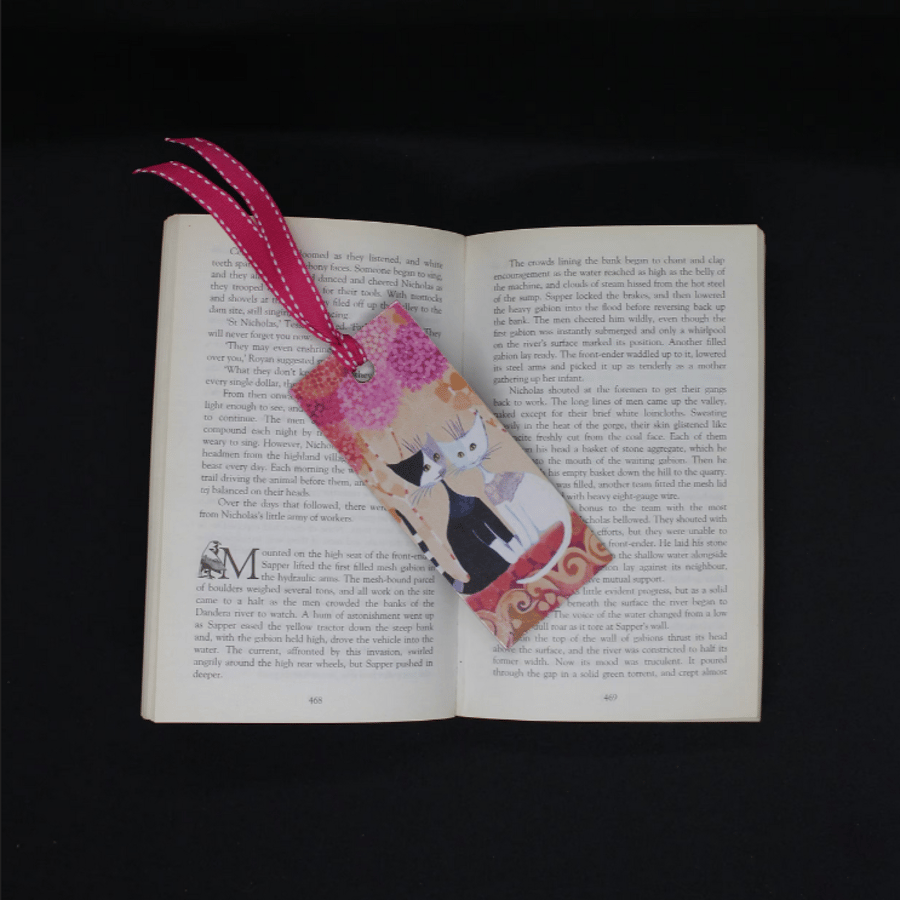 Handcrafted, Wooden bookmark with images of black and white cats