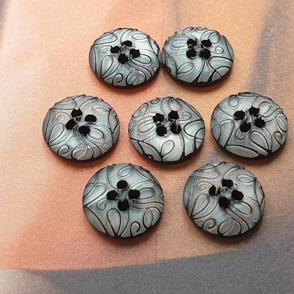 1 2" 12.5mm 20L Grey Pearl Buttons Black Embossed