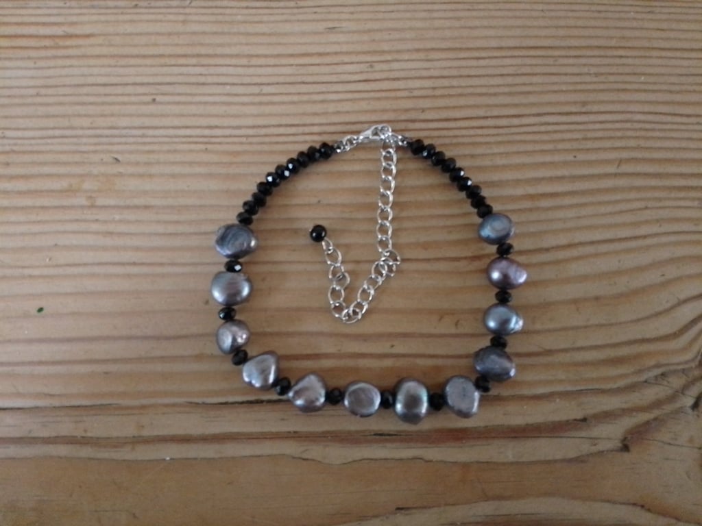 Handmade beaded bracelet