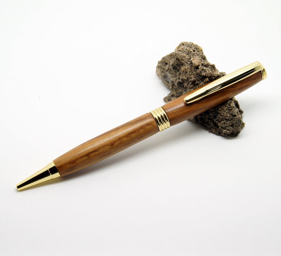 Chestnut Streamline twist pen