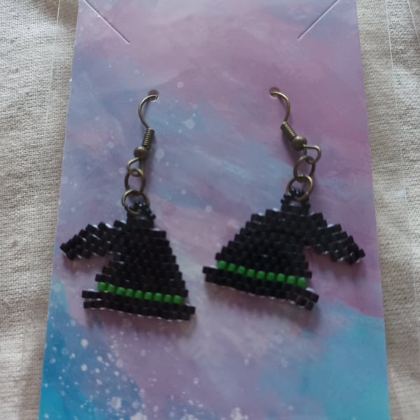 Beaded Witches Hat Earrings 