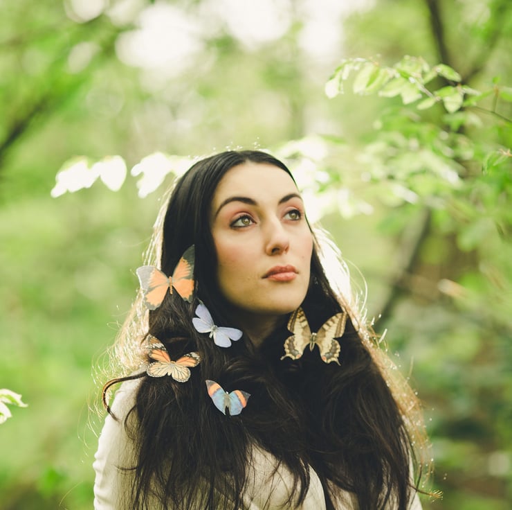 HAND-PAINTED SWALLOWTAIL BUTTERFLY CLAW HAIR CLIP - WHITE