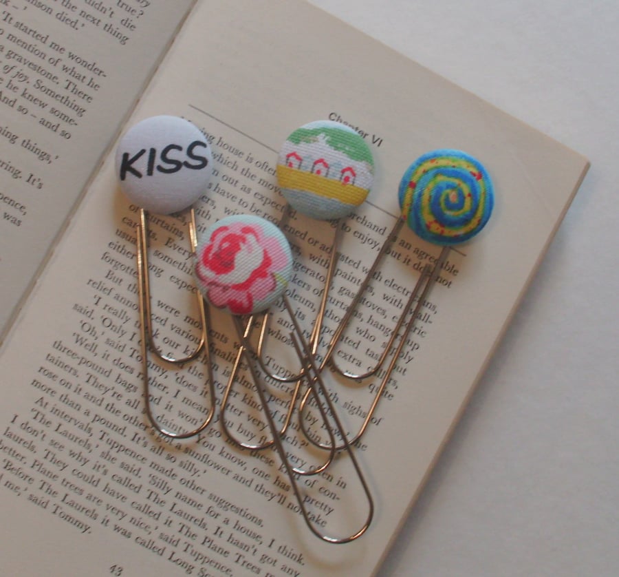 BUTTON BOOKMARKS