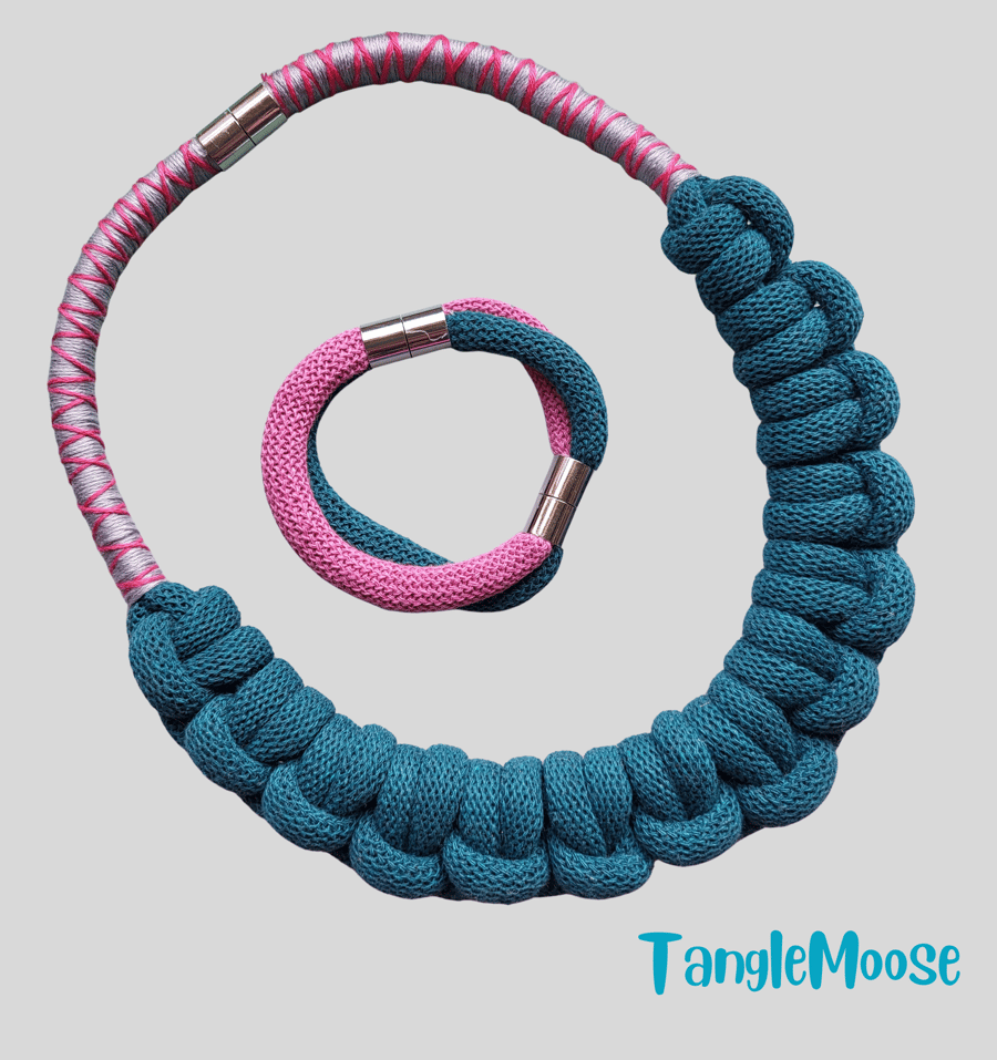 Handmade Recycled Cotton Necklace – Adjustable & Lightweight – Eco-Friendly