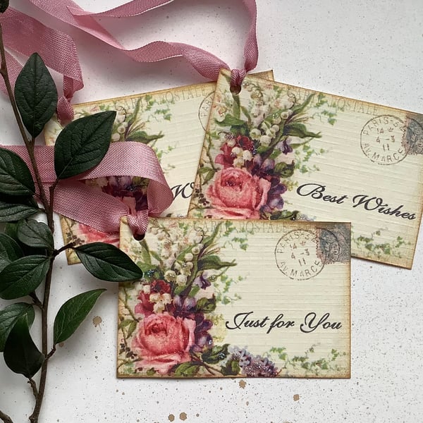 GIFT TAGS  ( set of 3 ) Vintage -style  ' Floral Postcard '  .ready to ship...