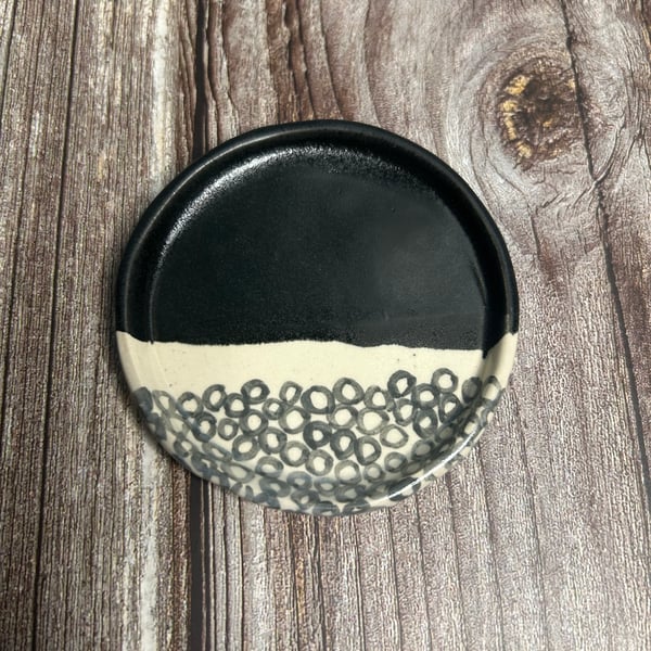 Small coaster dish