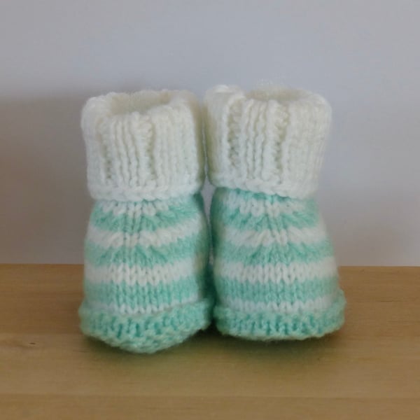 Knitted Baby Booties