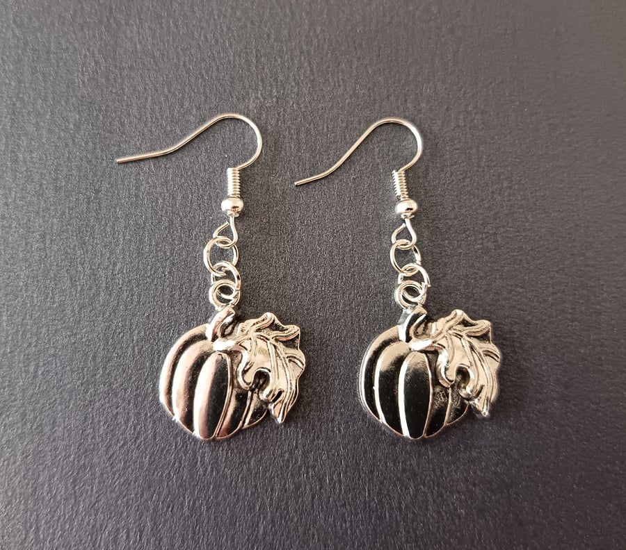 Silver dangle pumpkin earrings 
