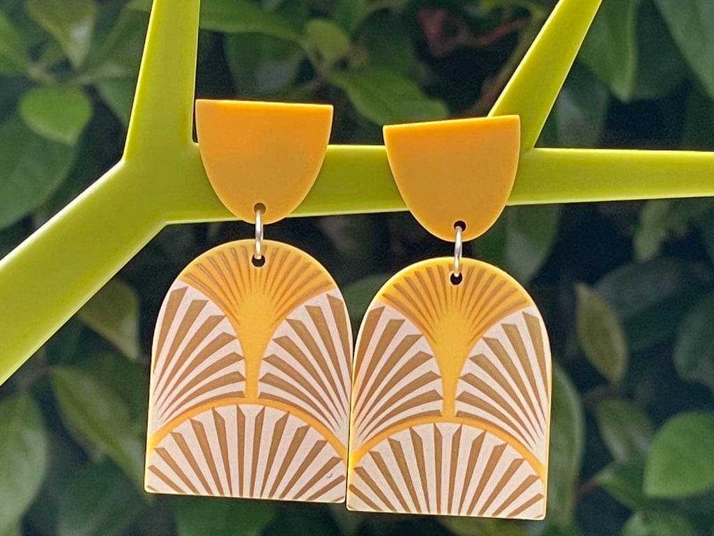 RESIN DECO EARRINGS mustard art deco vintage look silver plated