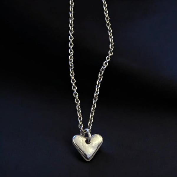 Mini silver heart bracelet 