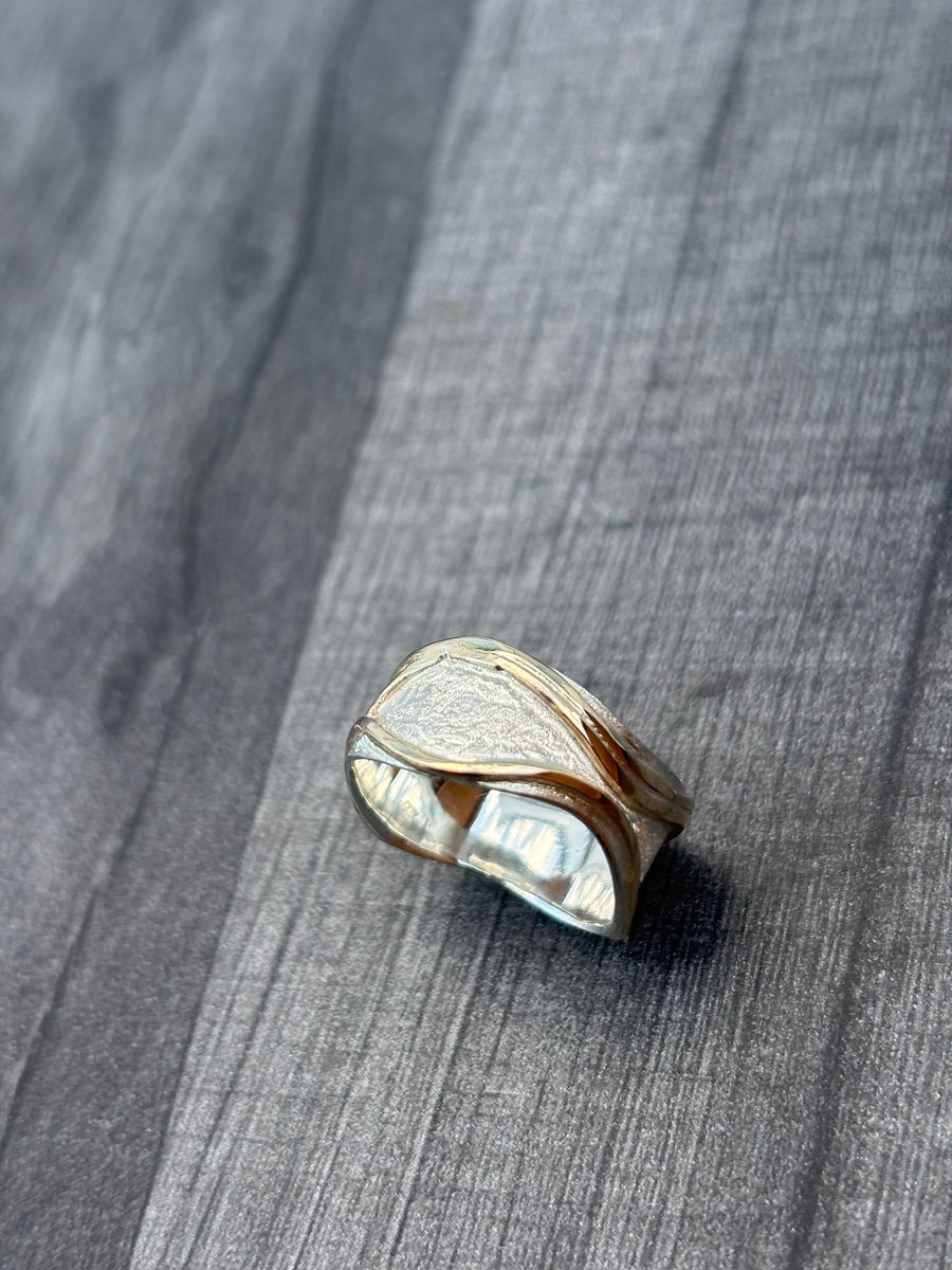 Gold Waves Ring, wave ring, Freeform ring, gift for her, gift for sea lover, 