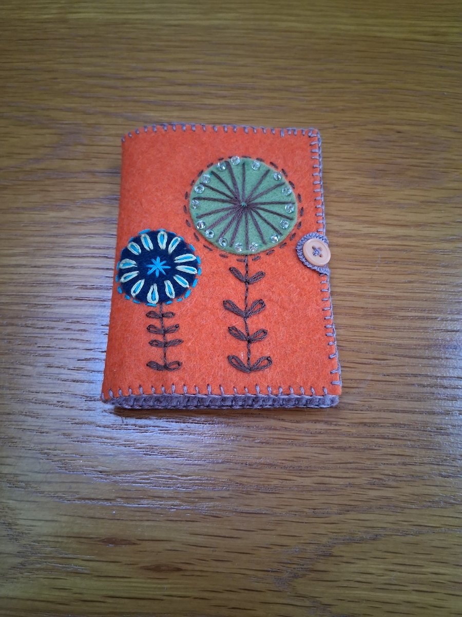 Felt Embroidered Needle Case