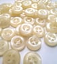 10mm, 4-hole off-white buttons in packs of 20, 50 or 100, small buttons - Image 4