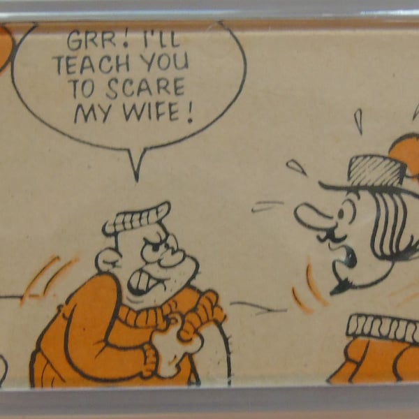 Clearance -  Comic fridge Magnet - Grr!