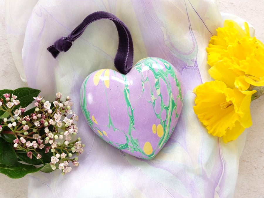 Spring coloured marbled heart hanging ceramic decoration 