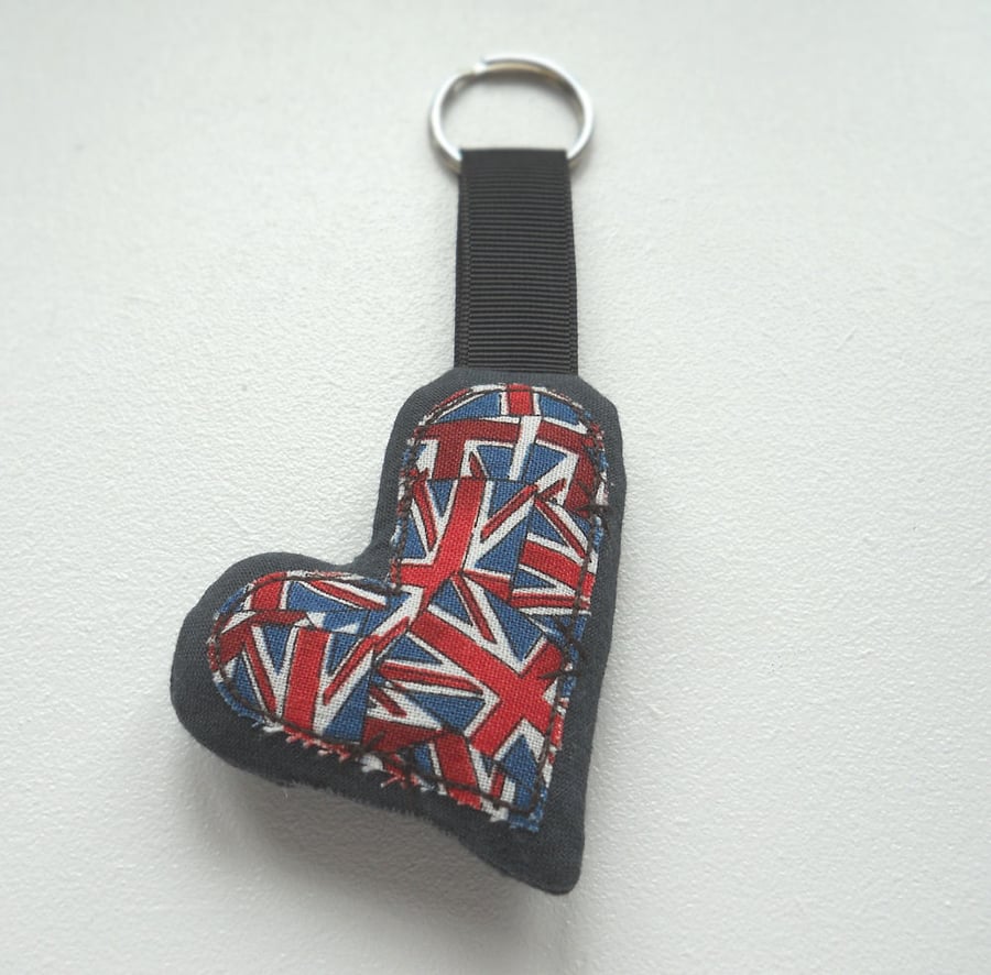 applique embroidered heart keyring key fob hanging decoration UNION FLAG