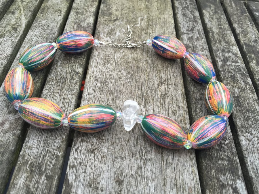 Painted wooden beads necklace