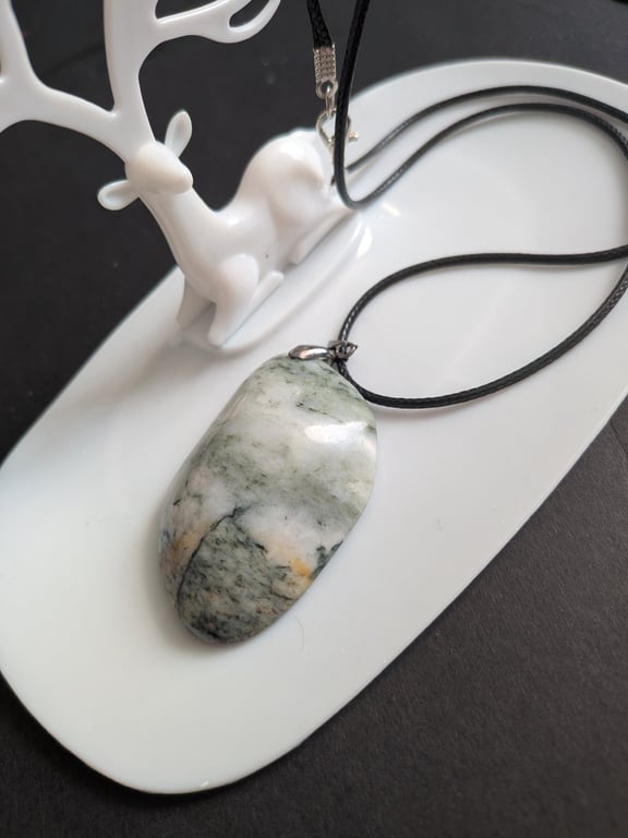 Handcrafted Stone Pendant with 60cm Rope Necklace