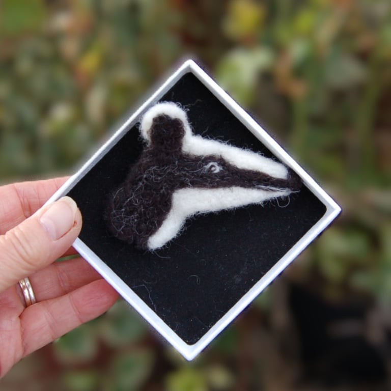 Badger, Needle felt brooch -  ladies jewellery wool badge wool art.