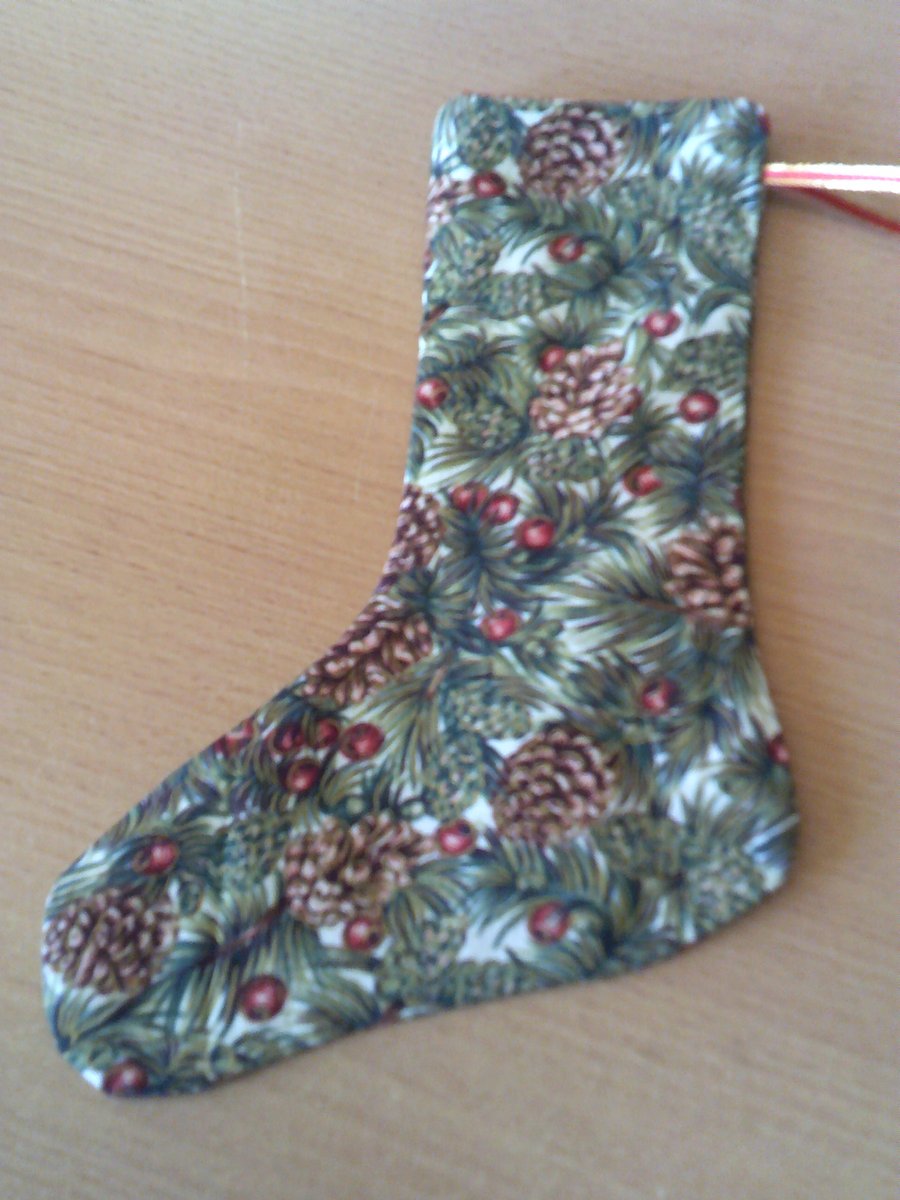Fir Tree and Cones with Berries 7.5 inch Stocking