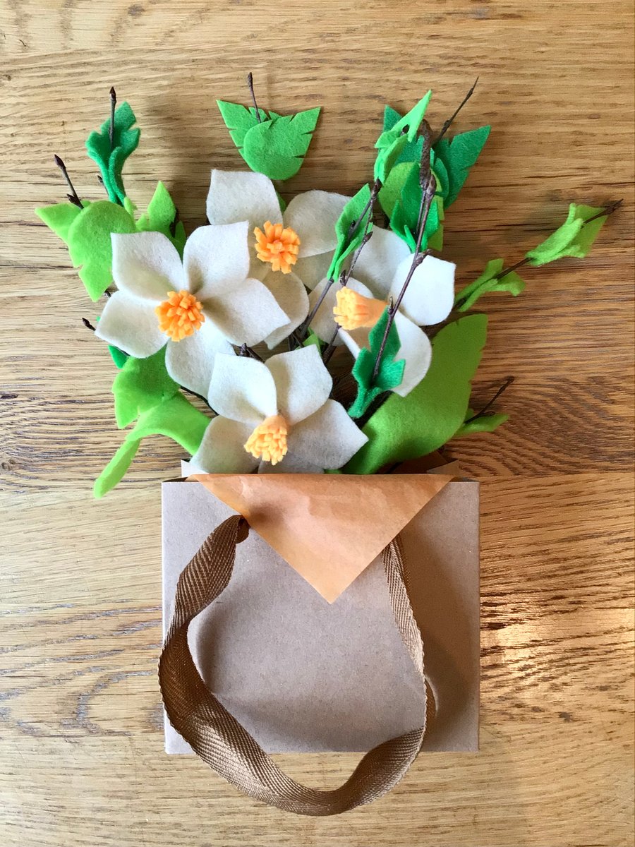 Spring Daffodil Felt Flower Bouquet Gift Present