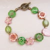 Flower Bracelet,Daisy Bracelet,Czech Glass Bracelet, Pink and Green Bracelet.Thi