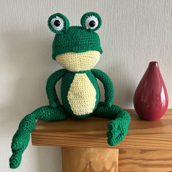 Crocheted Frog Stuffed Toy