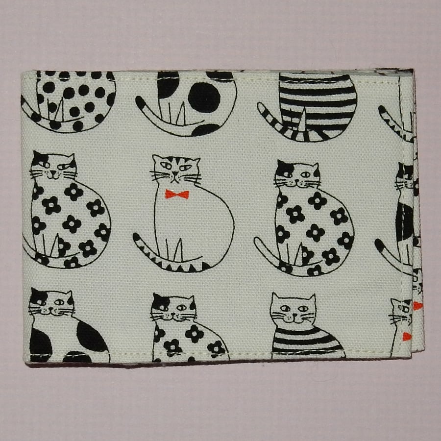 Travel card wallet Black and white cats