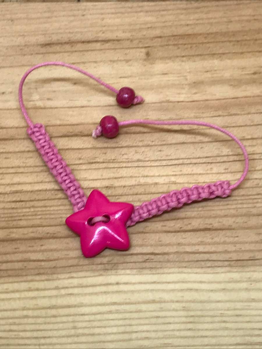  Children's Star Bracelet. (113)