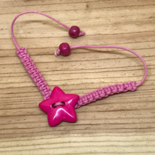  Children's Star Bracelet. (113)