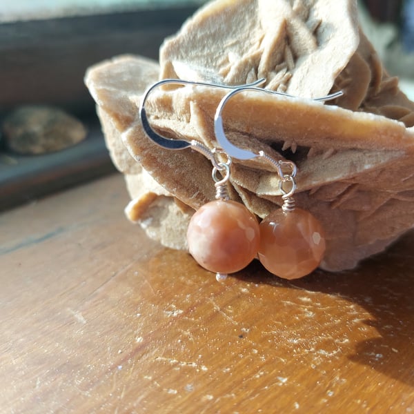 Sterling Silver Facetted Peach Moonstone Earrings