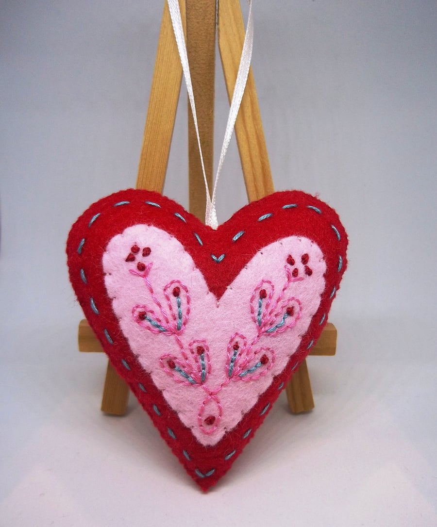 Felt folk art embroidered love heart red and pink