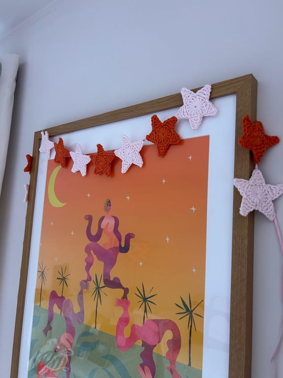 Crotchet star garland