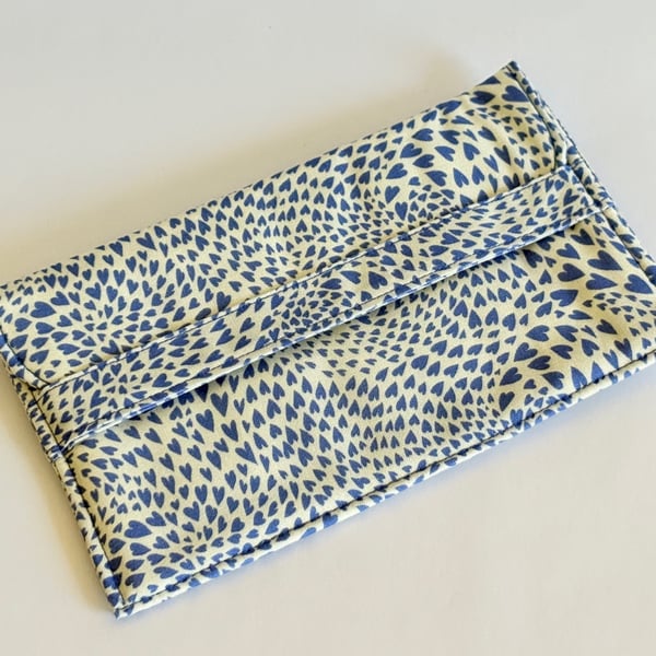 Fabric glasses case