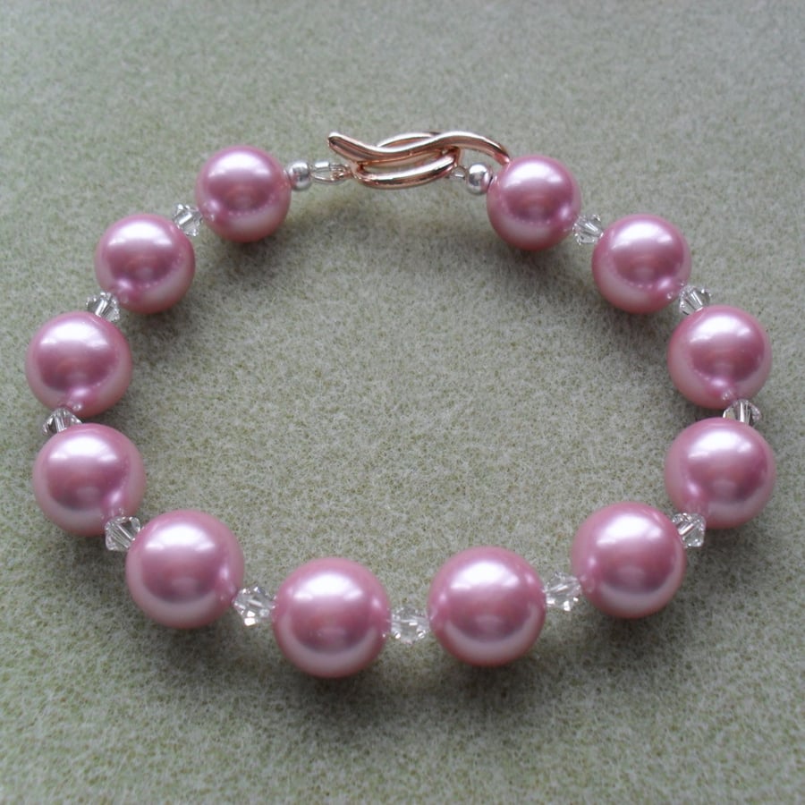 Dusky Pink Shell Pearl and Crystal Bracelet