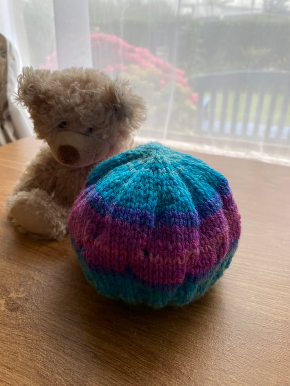 Northern lights Newborn hat, handknitted