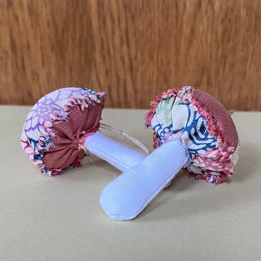 Vintage Silk Mini Mushrooms Decoration Pink Kimono