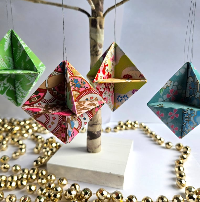 Set of 4 Origami Christmas Decorations - Pastels and Gold