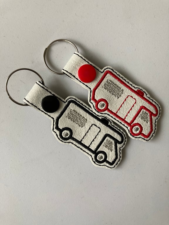 867. RV (Mobile Home) keyring.