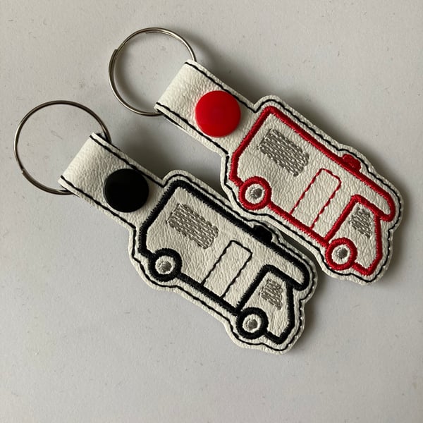 867. RV (Mobile Home) keyring.