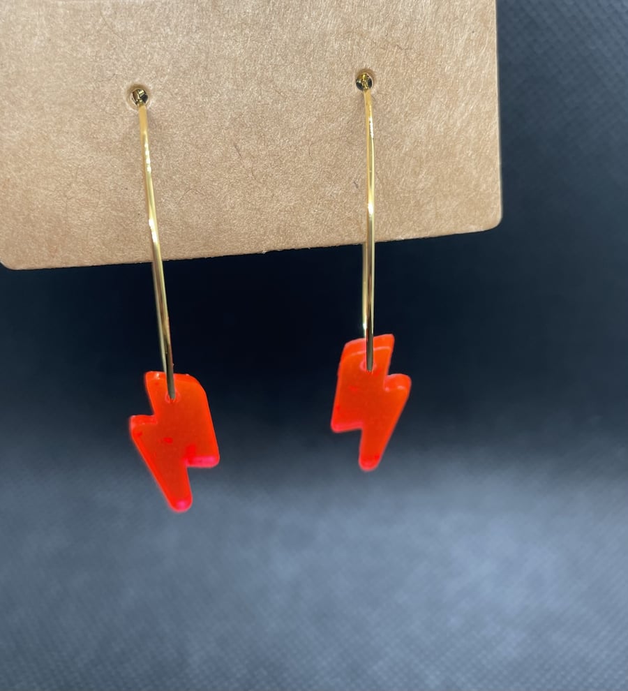 Neon lightning bolt hoop earrings