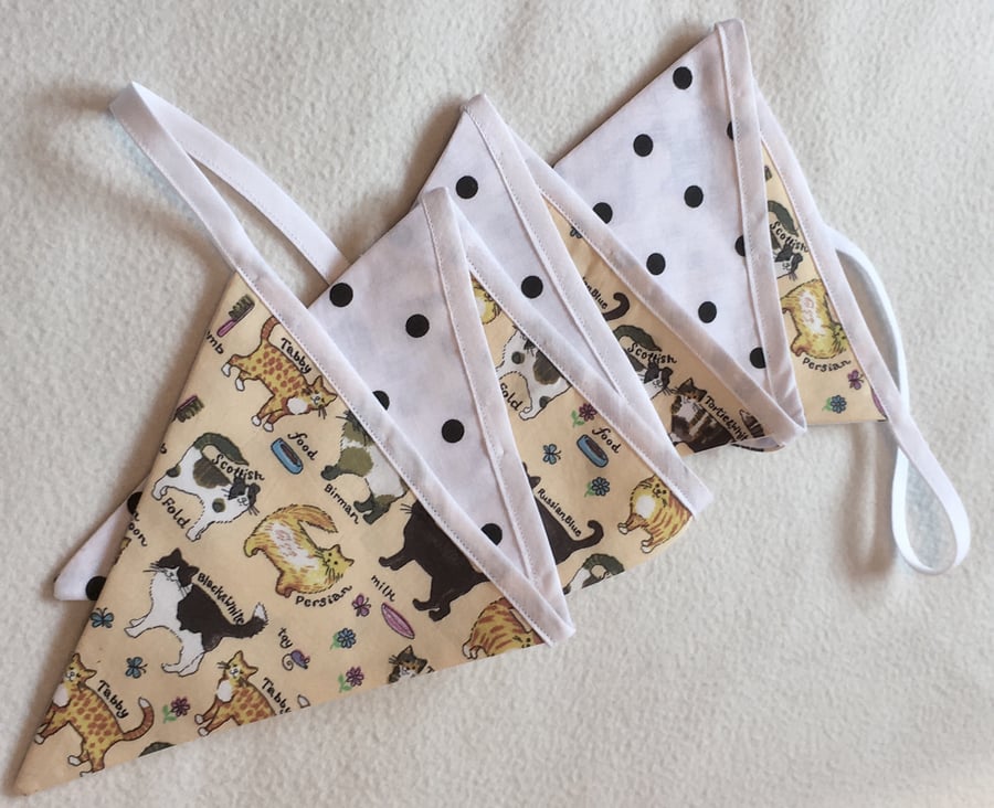 CAT BUNTING, Summer Decor, Garland, Animal Lover, Gift, kids, Nursery, Pawcrafts