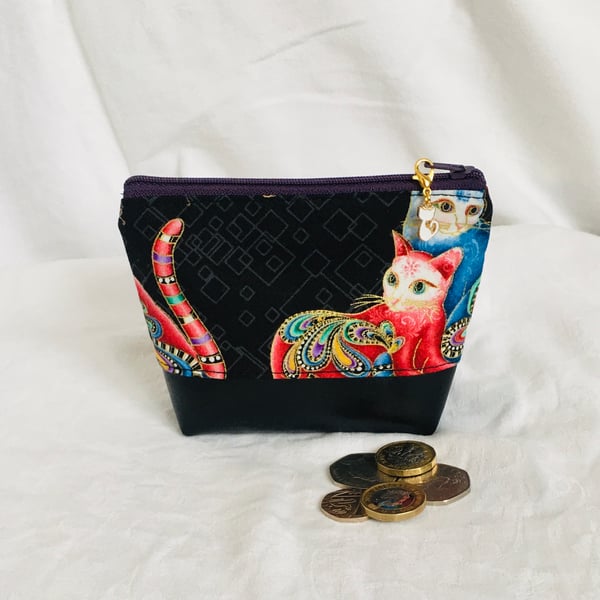 Small Zip Coin Purse, Zipped Coin Purse, Coin Pouch, Gift Ideas for Cat Lovers.