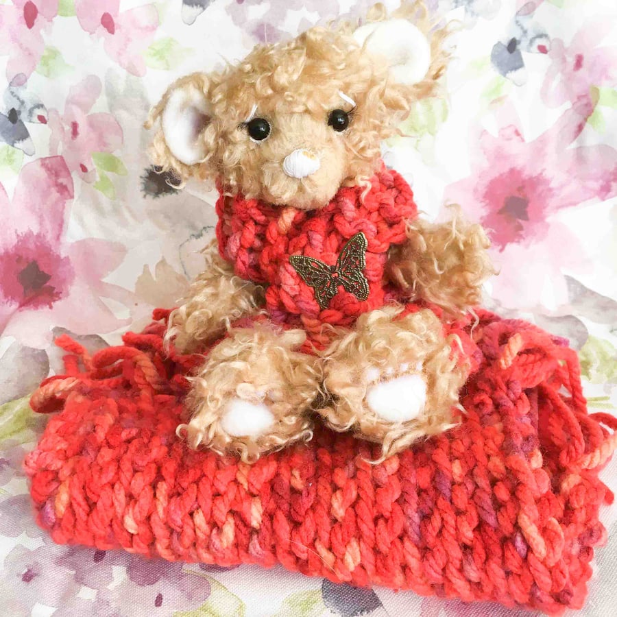 Pheobe, cosy autumn bear, hand sewn collectible artist bear with blanket