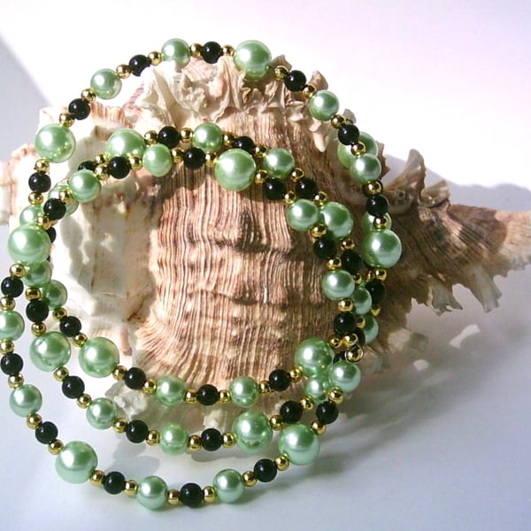 Apple Green Glass Pearl Memory Bracelet with Black & Golden Embellishments