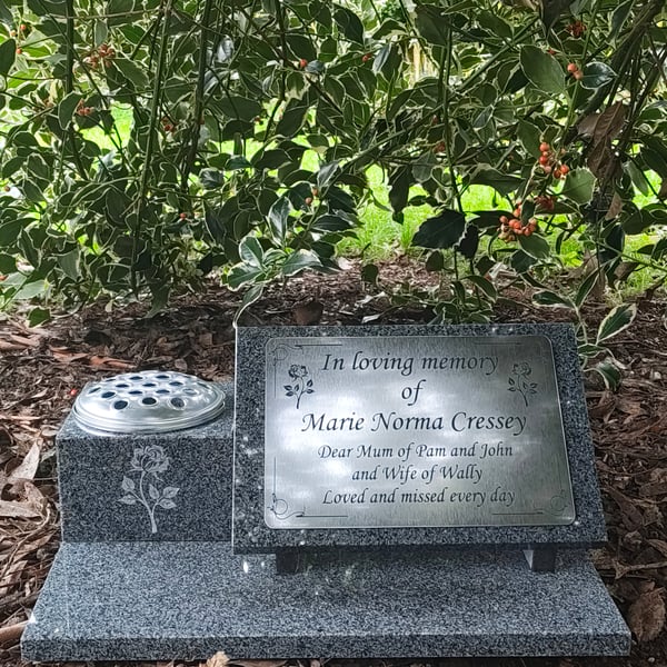 Personalised Memorial Stone Gravestone Granite Cemetery Headstone Grave Plaque