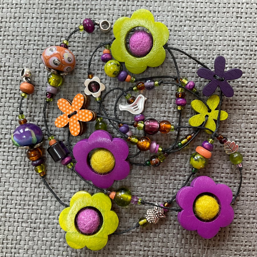 “Allium and Lime” lariat necklace