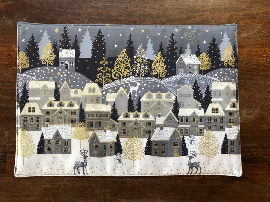 Christmas Place Mats - set of 4